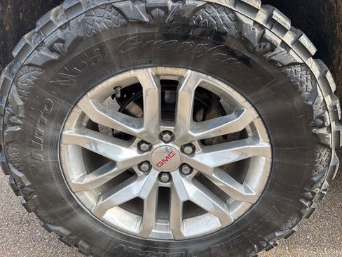 Used 2022 GMC Sierra 1500 SLT w/ SLT Convenience Package image 14