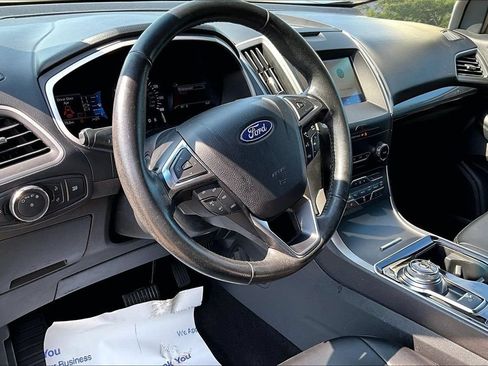 Used 2020 Ford Edge SEL AWD/4WD image 14