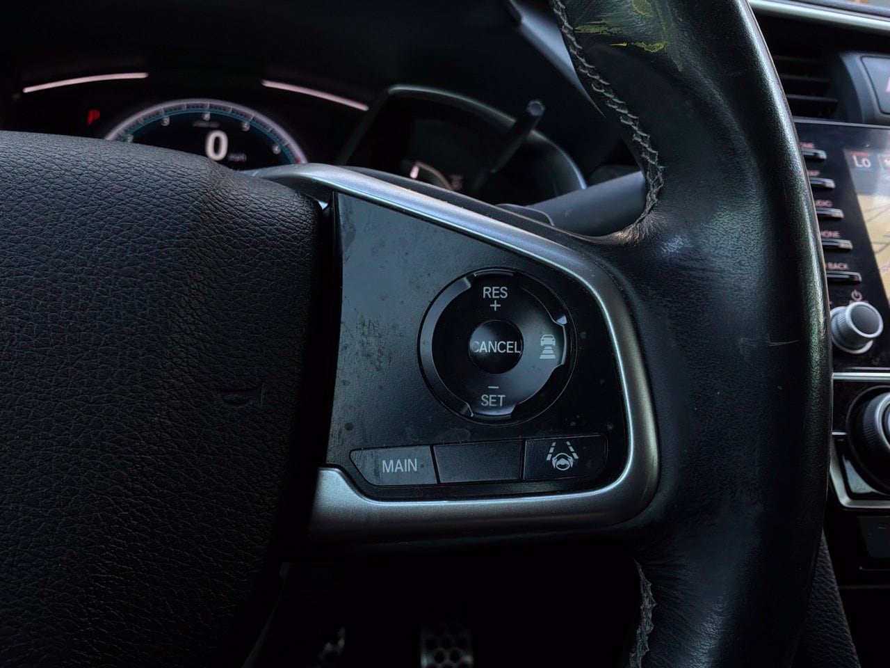 Used 2019 Honda Civic Touring image 43