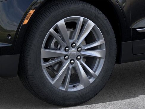 New 2026 Cadillac XT5 Premium Luxury w/ Driver Assist Package image 9