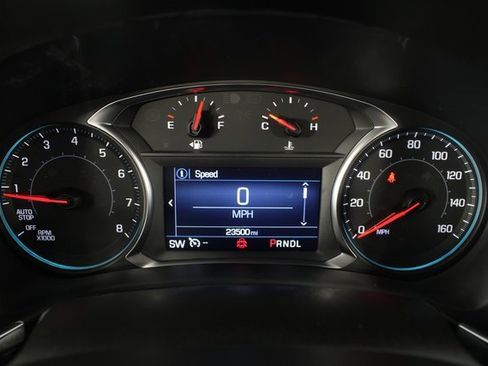 Used 2024 Chevrolet Equinox LT w/ LPO, Floor Liner Package image 12