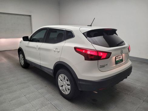 Used 2018 Nissan Rogue Sport S FWD image 5