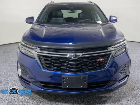 Used 2022 Chevrolet Equinox RS w/ LPO, Floor Liner Package FWD image 2