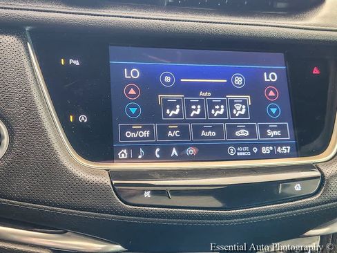 Certified 2023 Cadillac XT5 Premium Luxury AWD/4WD image 16