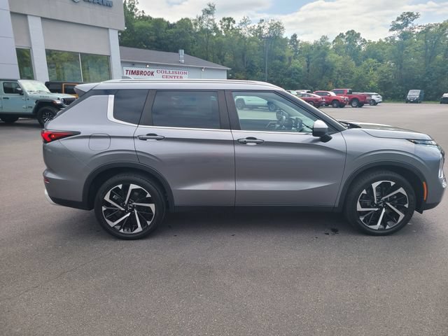 Used 2023 Mitsubishi Outlander SE AWD/4WD image 7