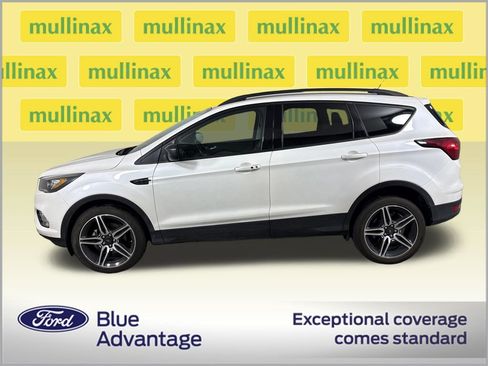 Used 2019 Ford Escape SEL FWD image 10