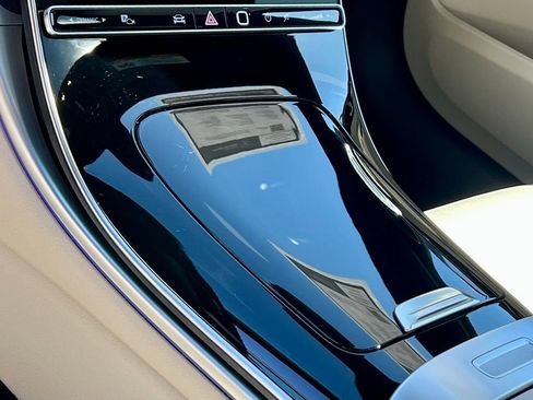 Certified 2026 Mercedes-Benz C 300 4MATIC Sedan image 25