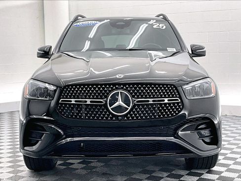 Certified 2025 Mercedes-Benz GLE 350 4MATIC w/ AMG Line Exterior image 2