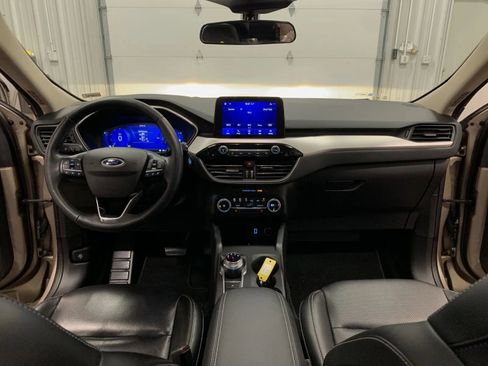 Used 2020 Ford Escape SE Sport image 30