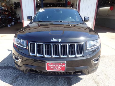 Used 2014 Jeep Grand Cherokee Laredo w/ Quick Order Package 23E AWD/4WD image 3