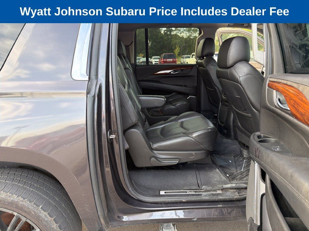 Used 2017 Cadillac Escalade ESV Premium Luxury AWD/4WD image 41