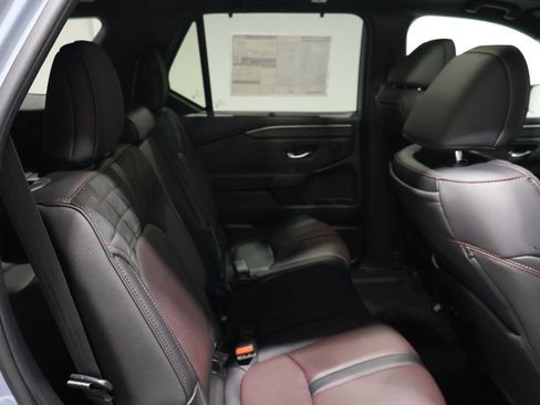 New 2026 Honda Pilot Black Edition image 13