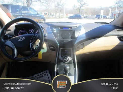 Used 2013 Hyundai Elantra GLS FWD image 8
