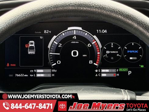 Used 2024 Toyota Tundra Platinum image 16