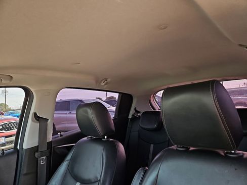 Used 2019 Chevrolet Spark ACTIV image 20