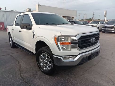 Used 2022 Ford F150 XLT w/ Trailer Tow Package AWD/4WD image 2