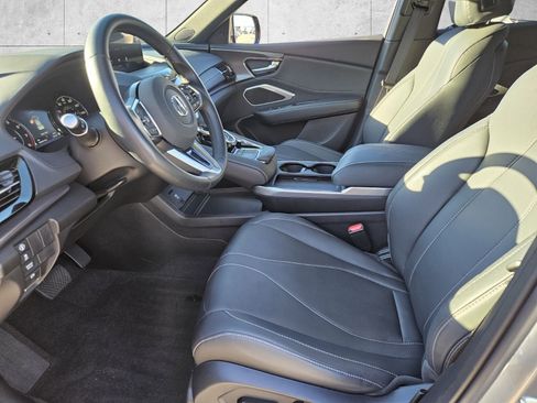 Used 2025 Acura RDX SH-AWD image 7