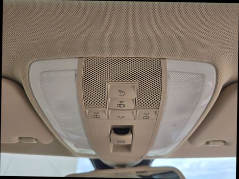 Used 2012 Mercedes-Benz C 250 Coupe image 37