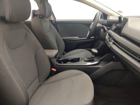 Used 2025 Kia K4 FWD image 21