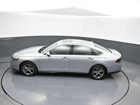 Used 2025 Honda Accord EX-L image 40