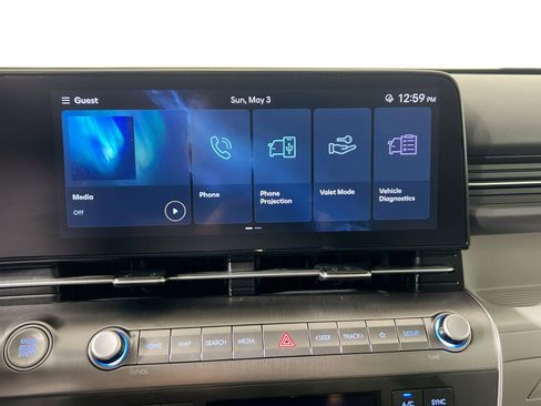 Used 2024 Hyundai Kona SEL AWD/4WD image 28