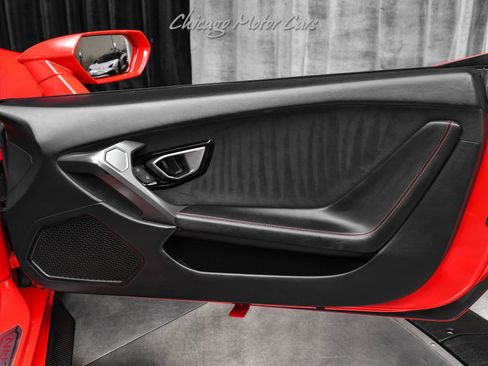 Used 2019 Lamborghini Huracan LP 580-2 image 27