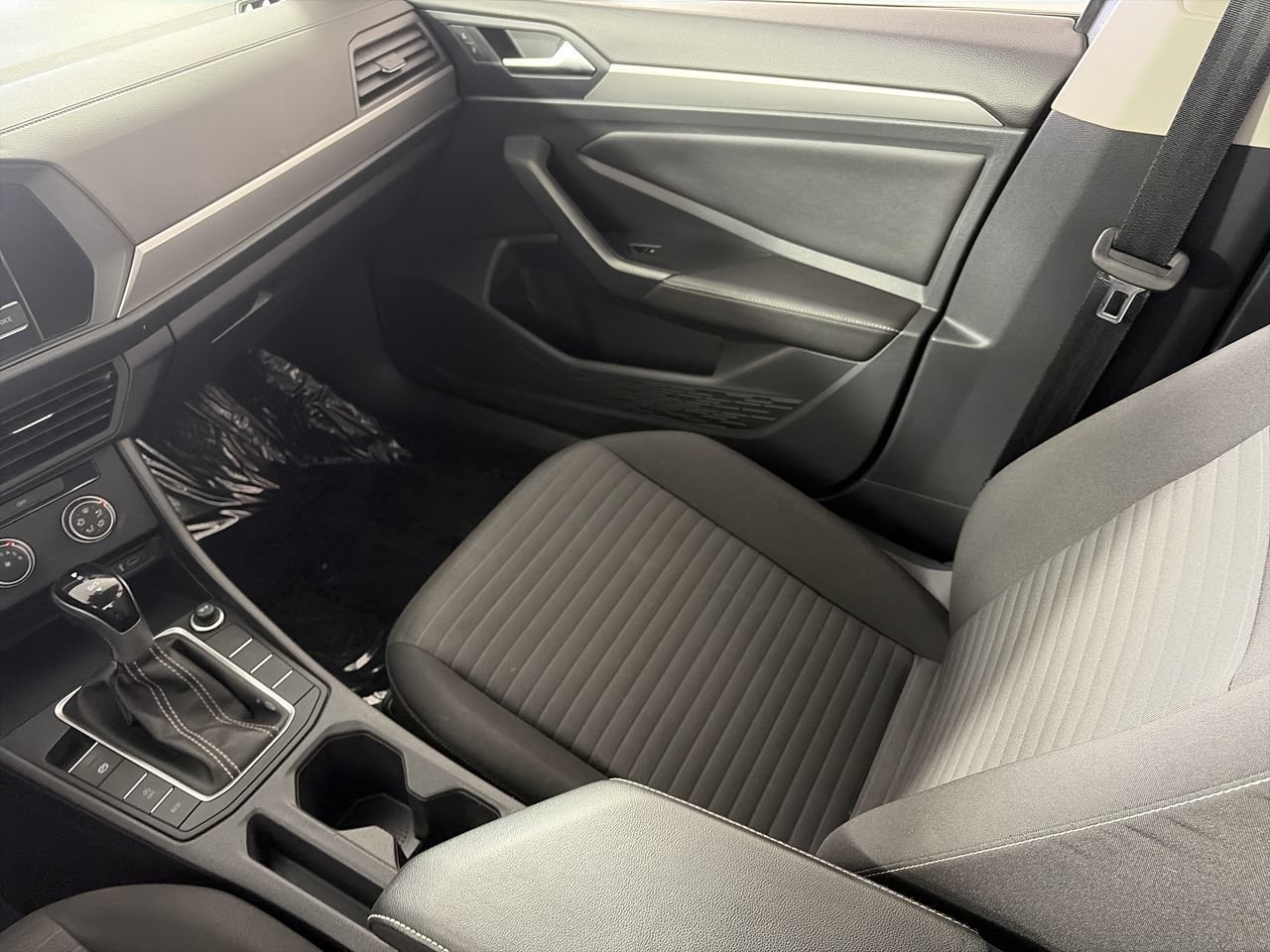 Used 2024 Volkswagen Jetta S FWD image 22