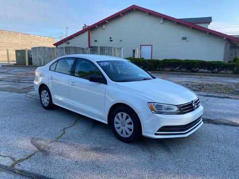 Used 2016 Volkswagen Jetta S FWD image 7