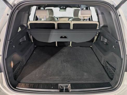 Used 2025 Mercedes-Benz GLB 250 image 6