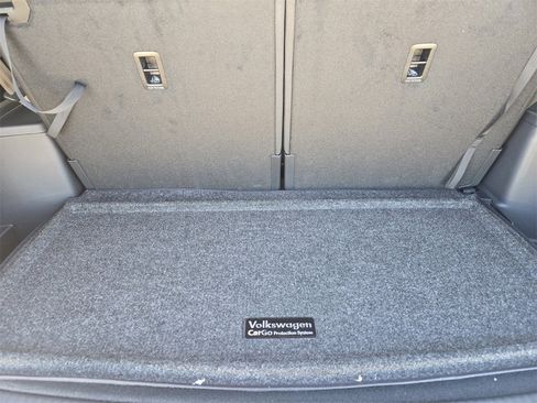 New 2026 Volkswagen Atlas SE image 24