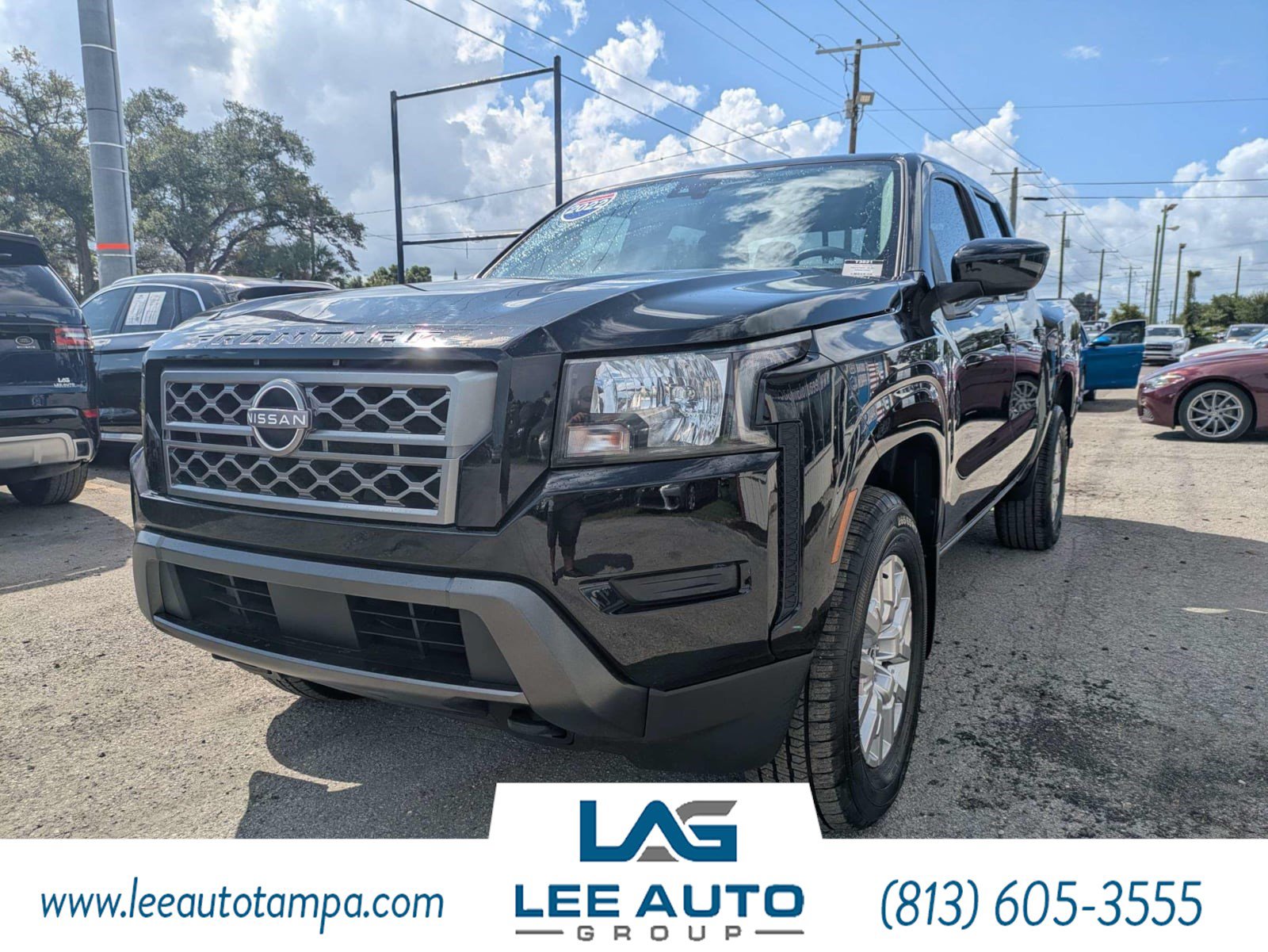Used 2022 Nissan Frontier SV w/ Technology Package AWD/4WD image 7