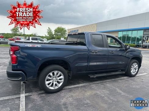 Used 2021 Chevrolet Silverado 1500 Custom w/ LPO, Dark Essentials Package AWD/4WD image 4