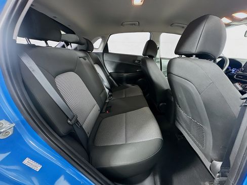 Used 2018 Hyundai Kona SE FWD image 25