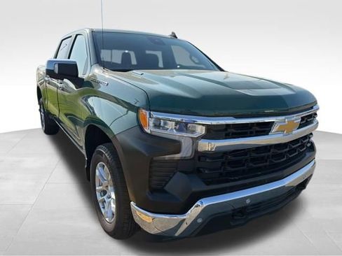 New 2025 Chevrolet Silverado 1500 LT w/ Safety Package RWD image 4
