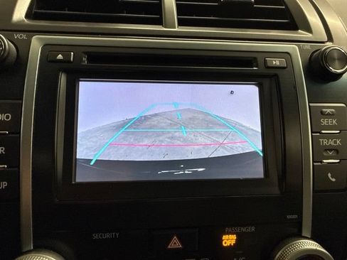Used 2014 Toyota Camry SE FWD image 32