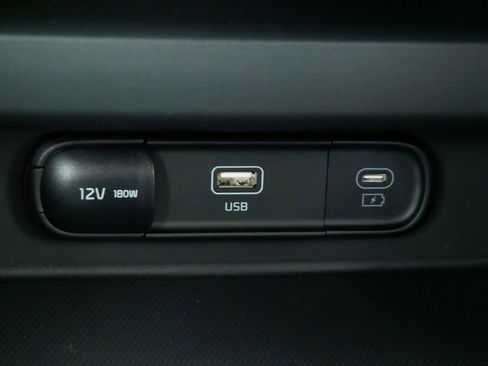 New 2026 Kia Seltos S image 33