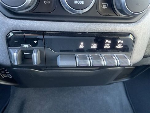 Used 2022 RAM 1500 Big Horn image 17