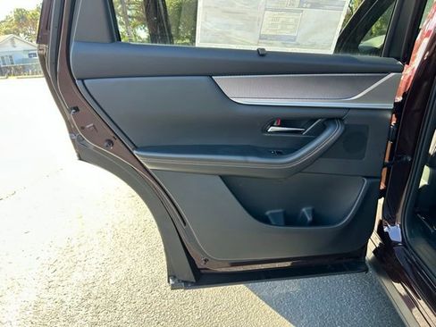 New 2026 MAZDA CX-90 3.3 Turbo w/ Premium Plus Pkg image 8