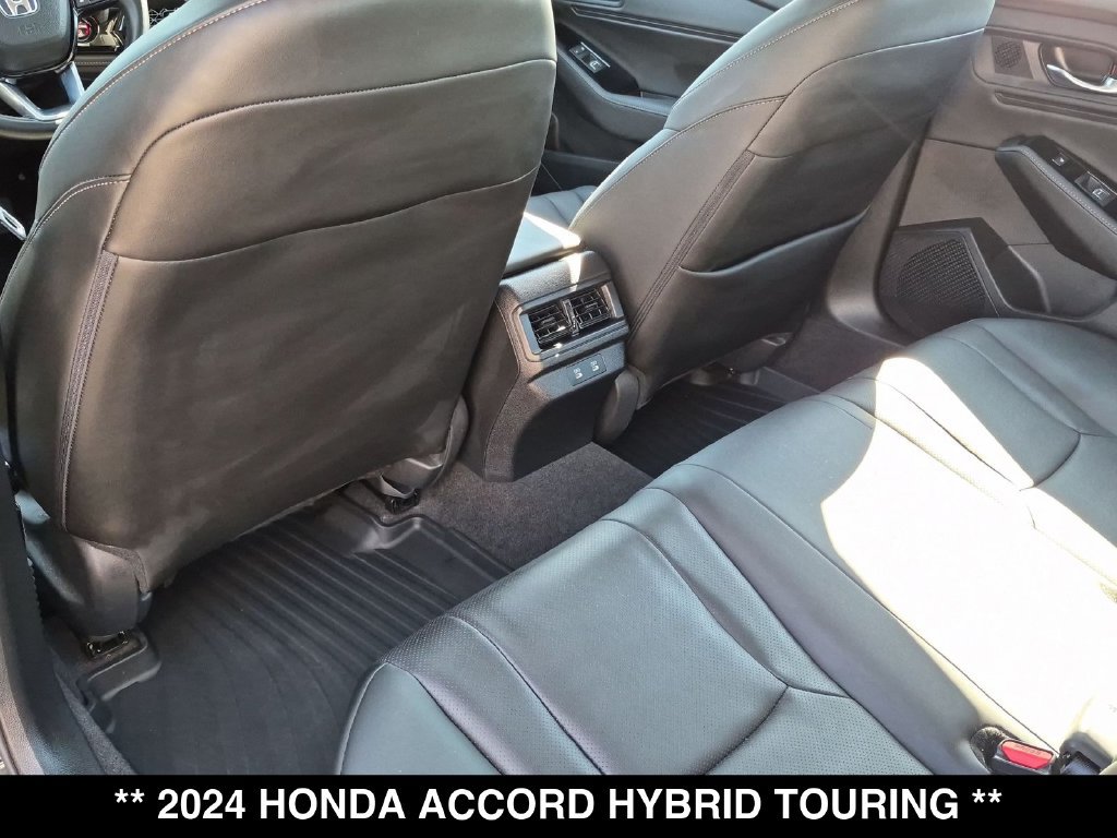 Used 2024 Honda Accord Touring image 32