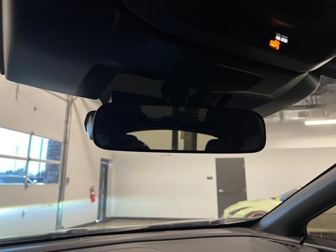 Used 2024 Subaru Crosstrek 2.5i Sport image 21