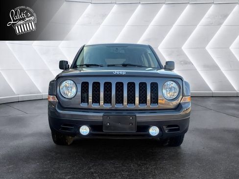 Certified 2016 Jeep Patriot Latitude image 2