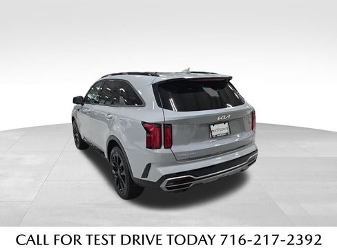 Used 2023 Kia Sorento SX image 21