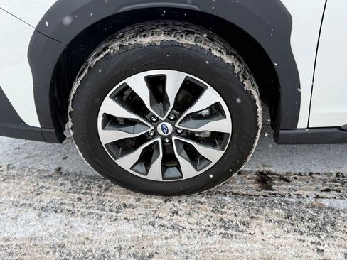 Certified 2023 Subaru Outback Limited image 10