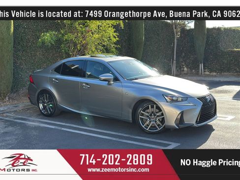 Used 2017 Lexus IS 200t F Sport w/ F Sport Package RWD image 4