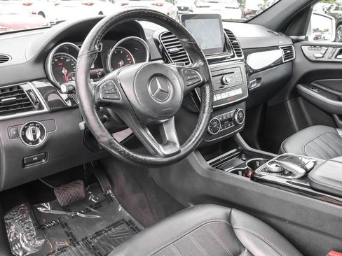 Used 2017 Mercedes-Benz GLS 450 4MATIC image 3