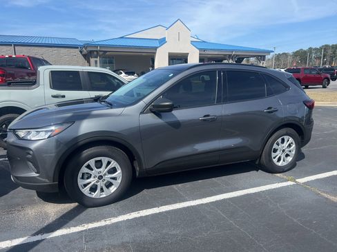 Used 2025 Ford Escape Active image 1