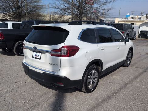 Used 2021 Subaru Ascent Premium w/ Convenience Package image 8