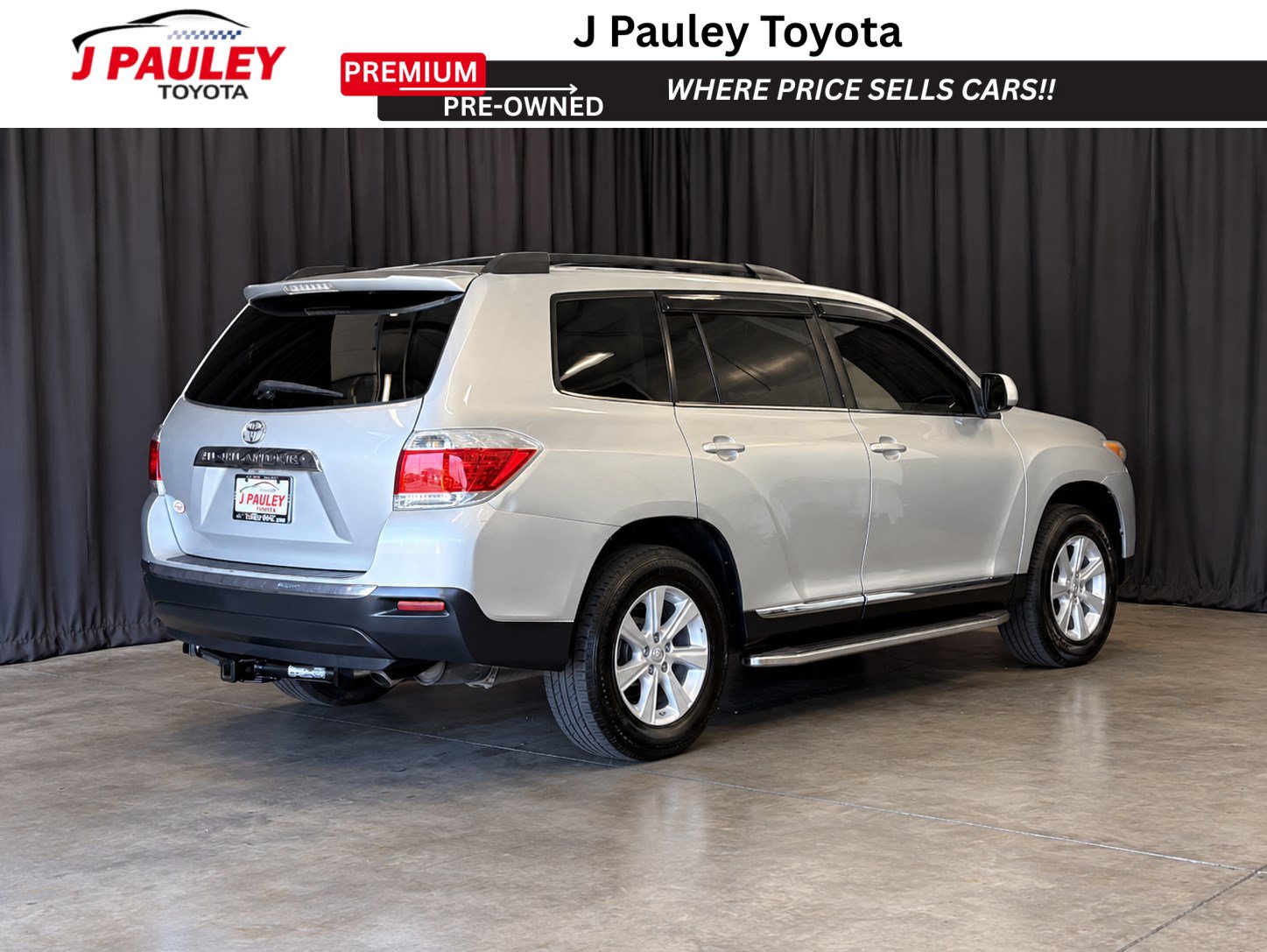 Used 2013 Toyota Highlander SE FWD image 3