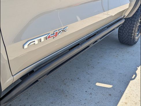 Used 2024 GMC Canyon AT4X w/ AT4X AEV Edition AWD/4WD image 12