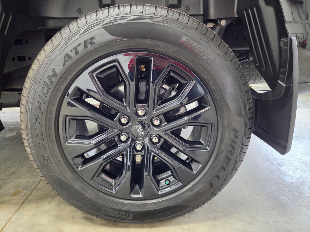 Used 2025 Ford F150 XLT w/ Equipment Group 302A MID AWD/4WD image 15
